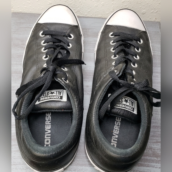 Converse Black Leather Men's Sneakers Size 11 - Picture 6 of 10